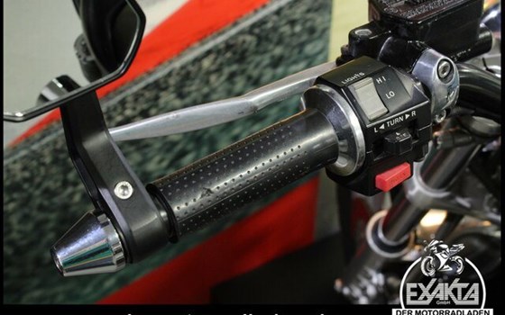 Gebrauchtmotorrad Yamaha V-Max VMX 1200 - Bild 16