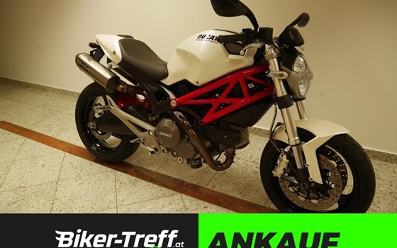 Gebrauchtmotorrad Ducati Monster 696 - Bild 1 Gebrauchtmotorrad Ducati Monster 696 - Bild 1