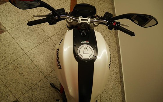 Gebrauchtmotorrad Ducati Monster 696 - Bild 15 Gebrauchtmotorrad Ducati Monster 696 - Bild 15