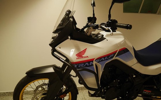 Gebrauchtmotorrad Honda XL750 Transalp - Bild 6 Gebrauchtmotorrad Honda XL750 Transalp - Bild 6