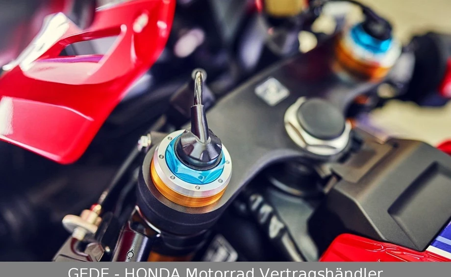 Angebot Honda CBR1000RR-R Fireblade SP Bild 4: Angebot Honda CBR1000RR-R Fireblade SP