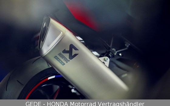 Neufahrzeug Honda CBR1000RR-R Fireblade SP - Bild 8