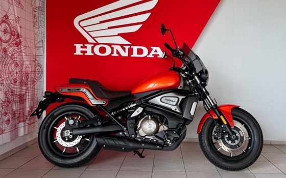 Gebrauchtmotorrad QJ Motor SRV 550 ST - Bild 1