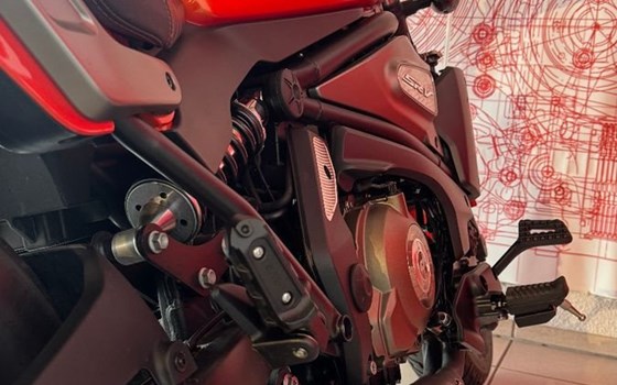 Gebrauchtmotorrad QJ Motor SRV 550 ST - Bild 11