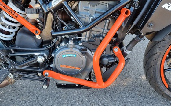 Gebrauchtmotorrad KTM 125 Duke - Bild 11