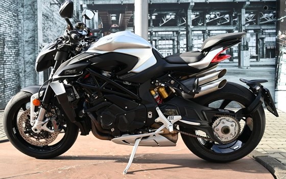 Gebrauchtmotorrad MV Agusta Brutale 1000 RS - Bild 10