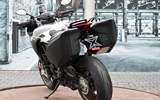 Gebrauchtmotorrad MV Agusta Turismo Veloce 800 Lusso - Bild 11