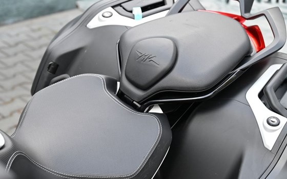 Gebrauchtmotorrad MV Agusta Turismo Veloce 800 Lusso - Bild 7