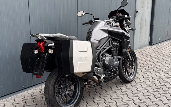 Gebrauchtmotorrad Triumph Tiger Explorer - Bild 2