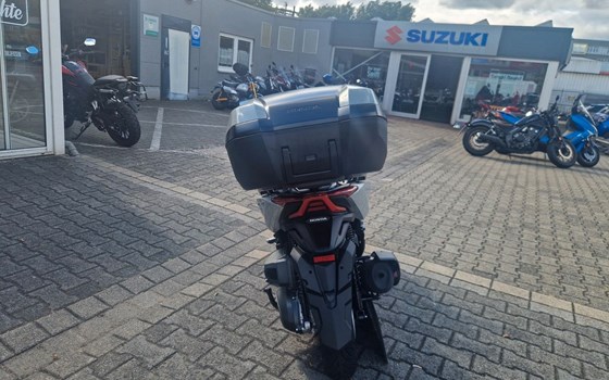 Gebrauchtmotorrad Honda Forza 350 - Bild 4