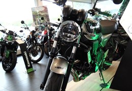 Neumotorrad Kawasaki Z650 RS