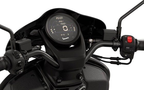 Neufahrzeug Vespa GTV 300 - Bild 9