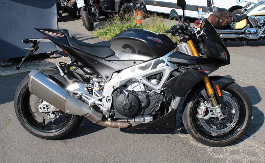 Angebot Aprilia Tuono V4 1100 Factory Bild 15: Angebot Aprilia Tuono V4 1100 Factory