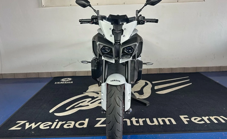 Angebot Yamaha MT-10 Bild 2: Angebot Yamaha MT-10