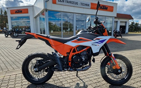 Neufahrzeug KTM 390 SMC R - Bild 1