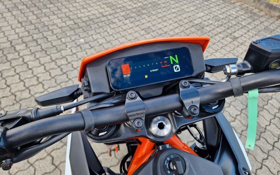 Neufahrzeug KTM 390 SMC R - Bild 5