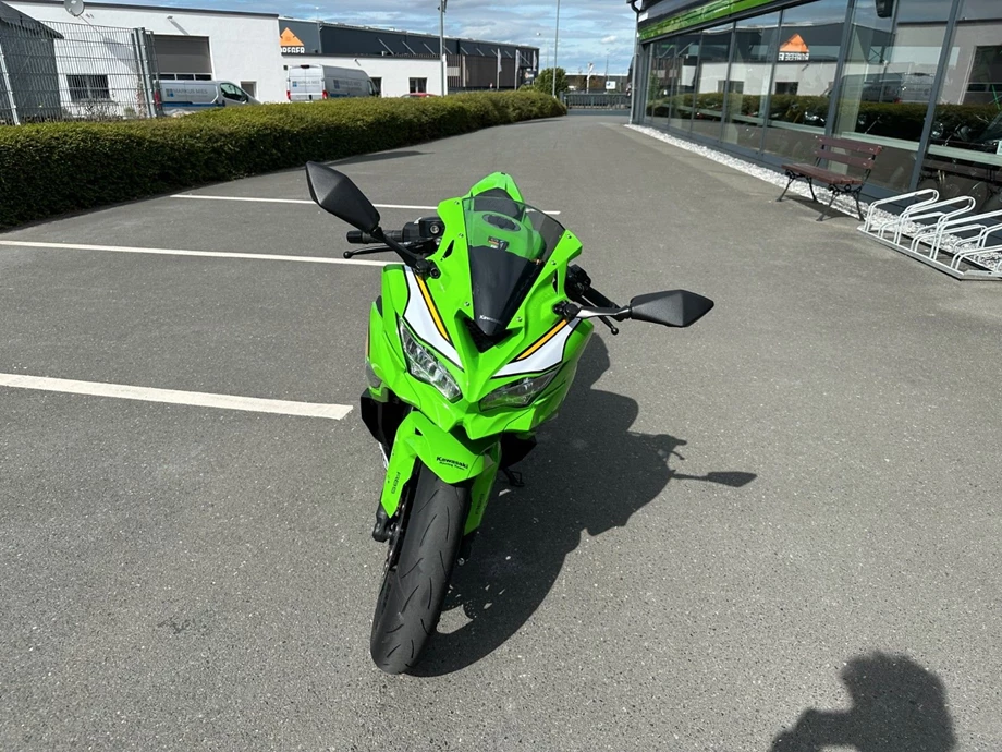 Angebot Kawasaki Ninja ZX-4RR Bild 2: Angebot Kawasaki Ninja ZX-4RR