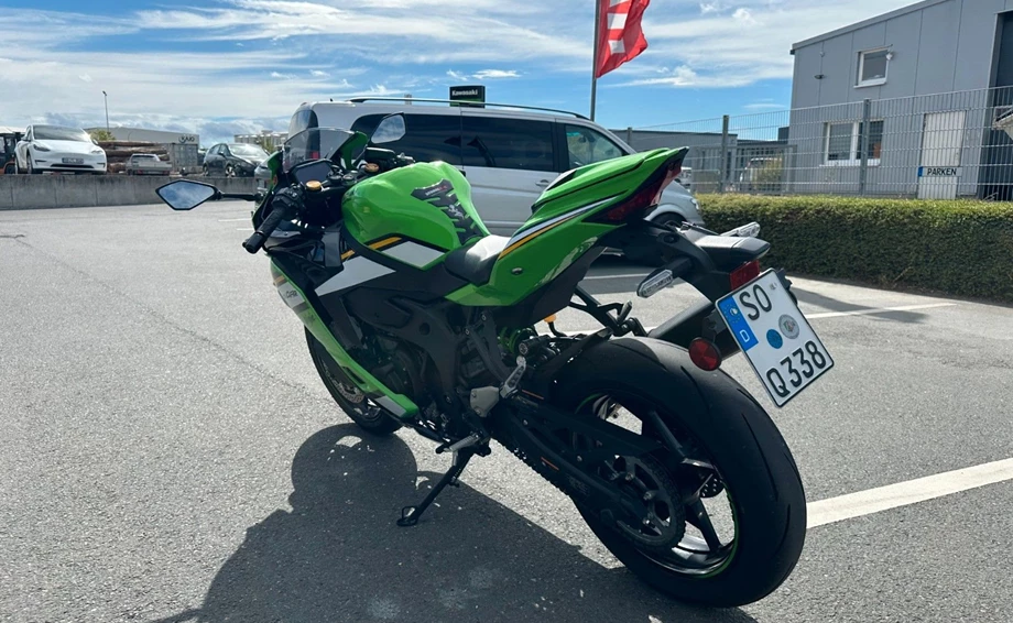 Angebot Kawasaki Ninja ZX-4RR Bild 5: Angebot Kawasaki Ninja ZX-4RR