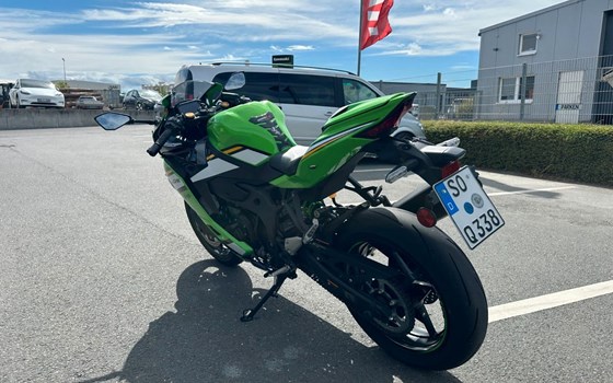 Gebrauchtmotorrad Kawasaki Ninja ZX-4RR - Bild 5