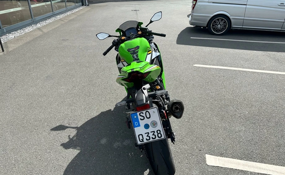 Angebot Kawasaki Ninja ZX-4RR Bild 6: Angebot Kawasaki Ninja ZX-4RR