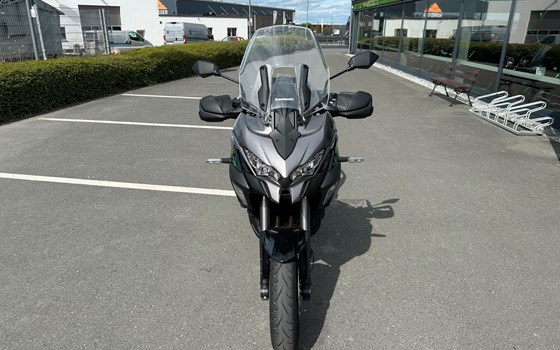 Gebrauchtmotorrad Kawasaki Versys 1100 SE - Bild 2