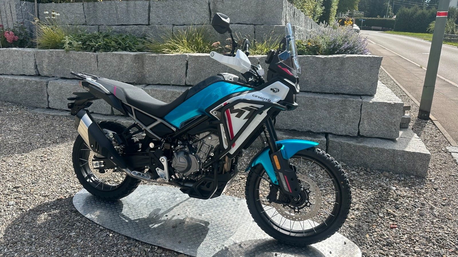 CFMOTO 450MT 