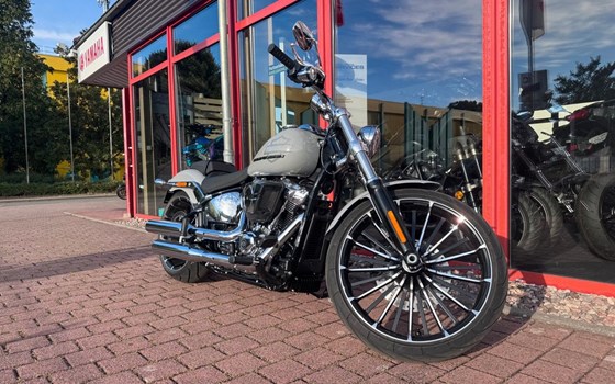Gebrauchtmotorrad Harley-Davidson Softail Breakout 117 - Bild 1