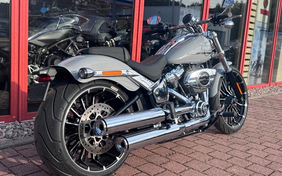 Gebrauchtmotorrad Harley-Davidson Softail Breakout 117 - Bild 6