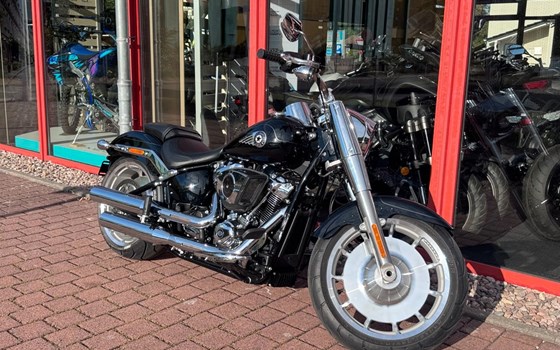 Gebrauchtmotorrad Harley-Davidson Fat Boy 117 - Bild 1