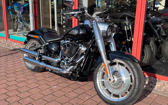 Gebrauchtmotorrad Harley-Davidson Fat Boy 117 - Bild 2