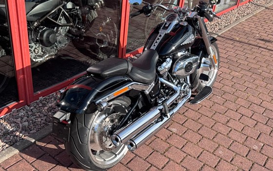 Gebrauchtmotorrad Harley-Davidson Fat Boy 117 - Bild 7