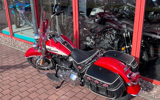 Gebrauchtmotorrad Harley-Davidson Hydra Glide Revival - Bild 13