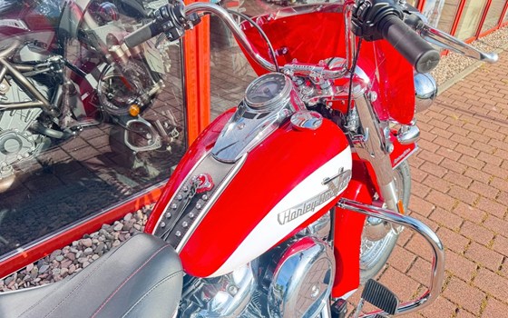 Gebrauchtmotorrad Harley-Davidson Hydra Glide Revival - Bild 8