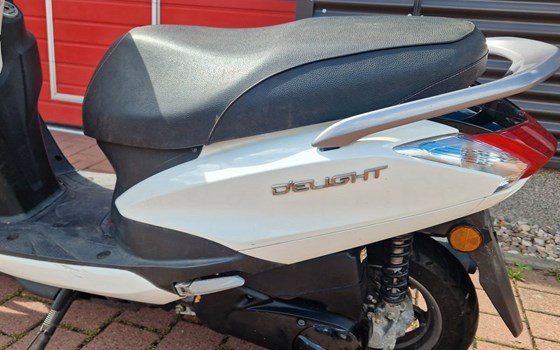 Gebrauchtmotorrad Yamaha D'elight - Bild 3