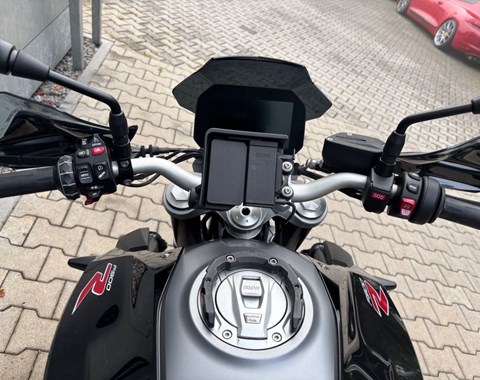 zum Vergrössern bitte anklicken!