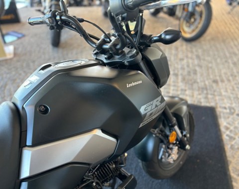 zum Vergrössern bitte anklicken!