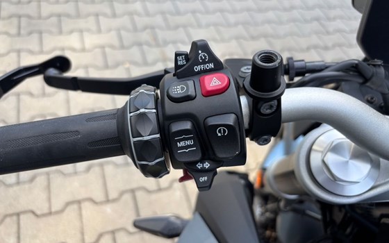 Gebrauchtmotorrad BMW F 900 R - Bild 13