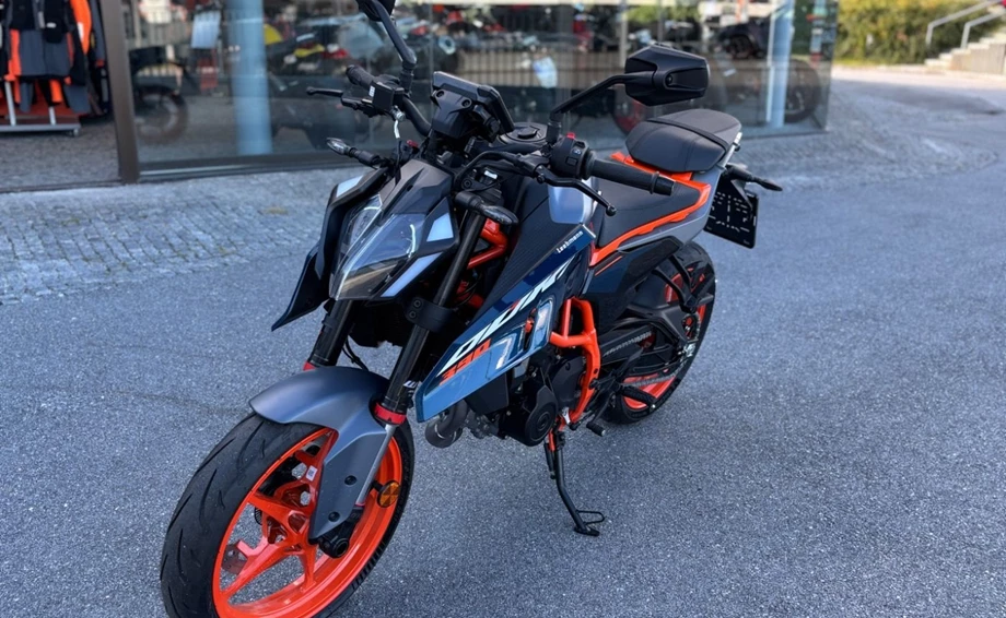 Angebot KTM 390 Duke Bild 11: Angebot KTM 390 Duke