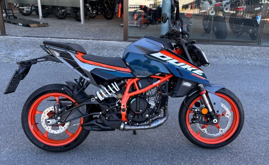 Angebot KTM 390 Duke Bild 5: Angebot KTM 390 Duke