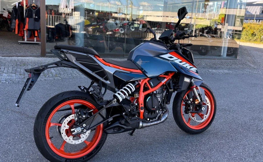 Angebot KTM 390 Duke Bild 6: Angebot KTM 390 Duke
