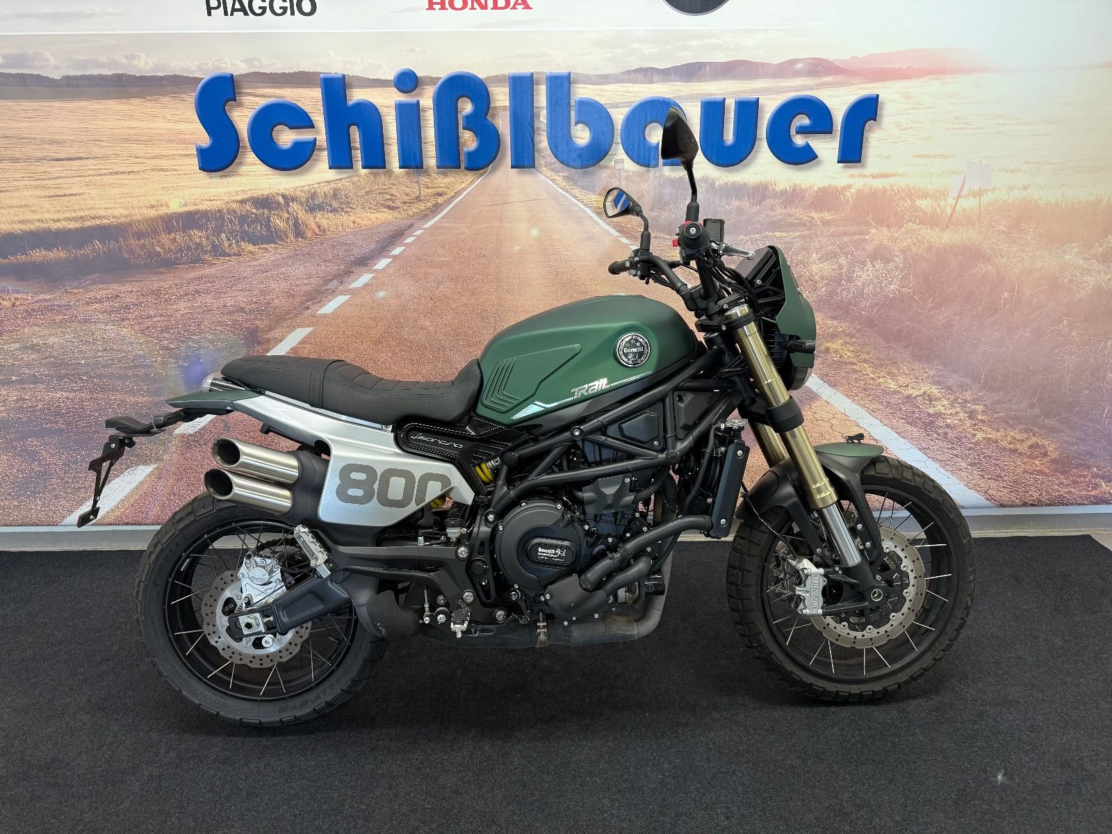 Benelli Leoncino 800 Trail