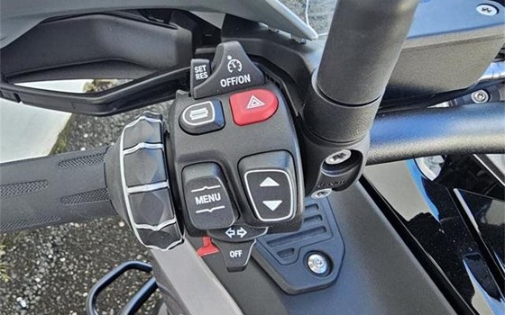 Gebrauchtmotorrad BMW R 1300 GS Adventure - Bild 6