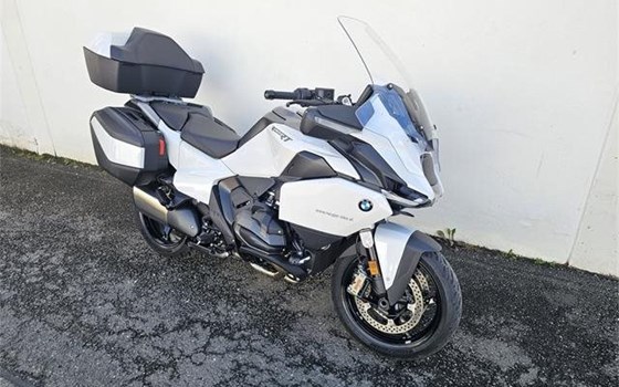 Gebrauchtmotorrad BMW R 1300 RT - Bild 1 Gebrauchtmotorrad BMW R 1300 RT - Bild 1