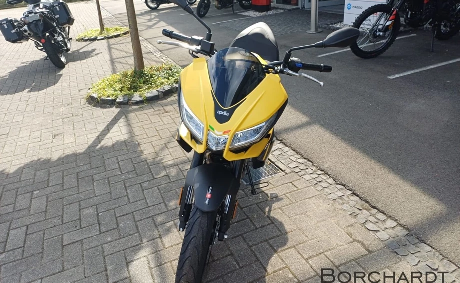 Angebot Aprilia Tuono 125 Bild 11: Angebot Aprilia Tuono 125