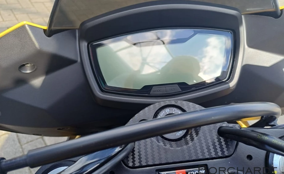 Angebot Aprilia Tuono 125 Bild 14: Angebot Aprilia Tuono 125