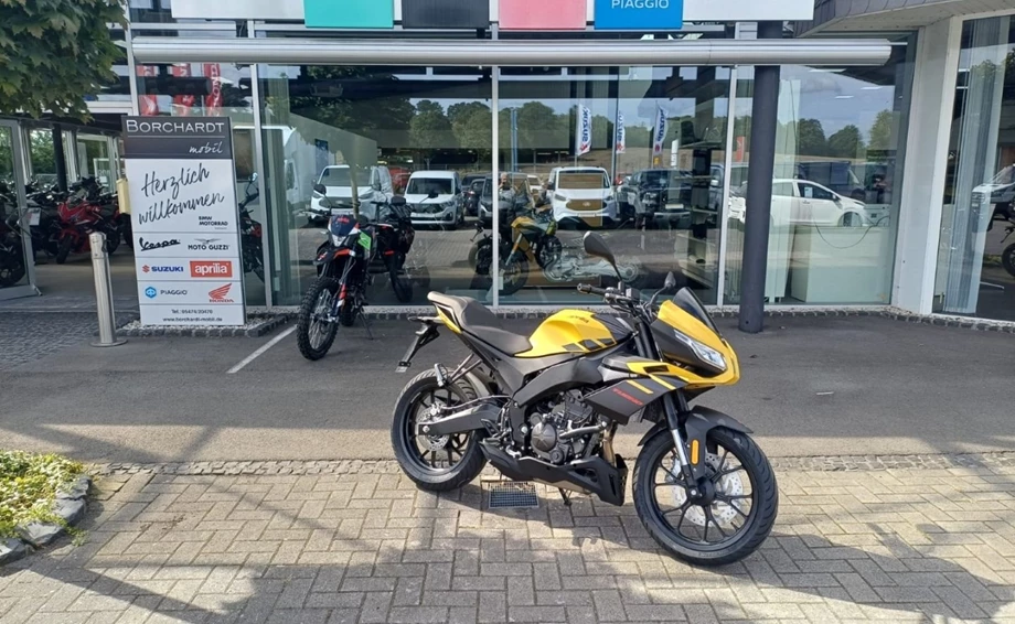 Angebot Aprilia Tuono 125 Bild 2: Angebot Aprilia Tuono 125