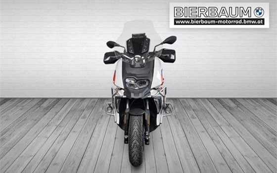 Gebrauchtmotorrad BMW C 400 X - Bild 4 Gebrauchtmotorrad BMW C 400 X - Bild 4