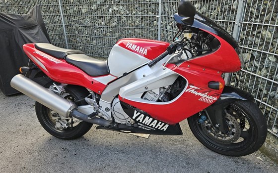 Gebrauchtmotorrad Yamaha YZF 1000 R Thunderace - Bild 1 Gebrauchtmotorrad Yamaha YZF 1000 R Thunderace - Bild 1