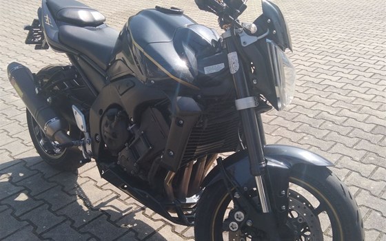 Gebrauchtmotorrad Yamaha FZ1 - Bild 7 Gebrauchtmotorrad Yamaha FZ1 - Bild 7