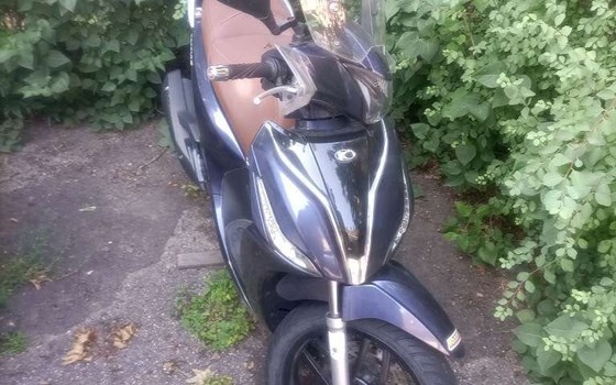 Gebrauchtmotorrad Kymco New People S 125i ABS - Bild 1 Gebrauchtmotorrad Kymco New People S 125i ABS - Bild 1